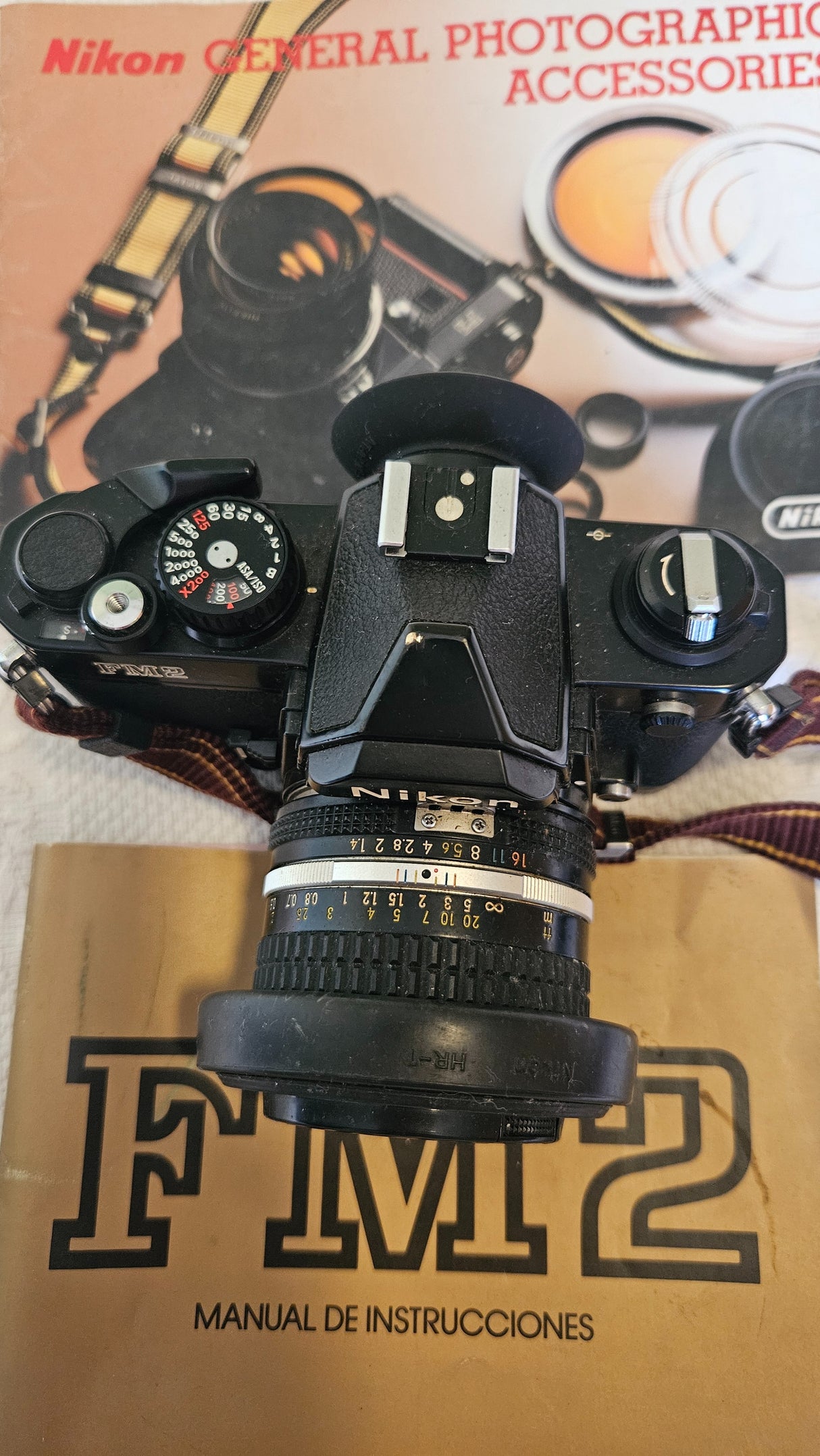 NikonFM2a2b1cd7d-fb57-49c6-826b-3afe0046419b