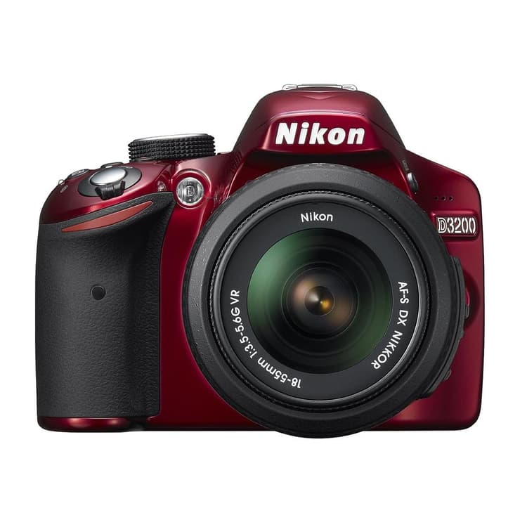 SLR D3200 - Rosso Nikon Nikkor AF-S DX 18-55mm f/3.5-5.6G VR II f/3.5-5.6