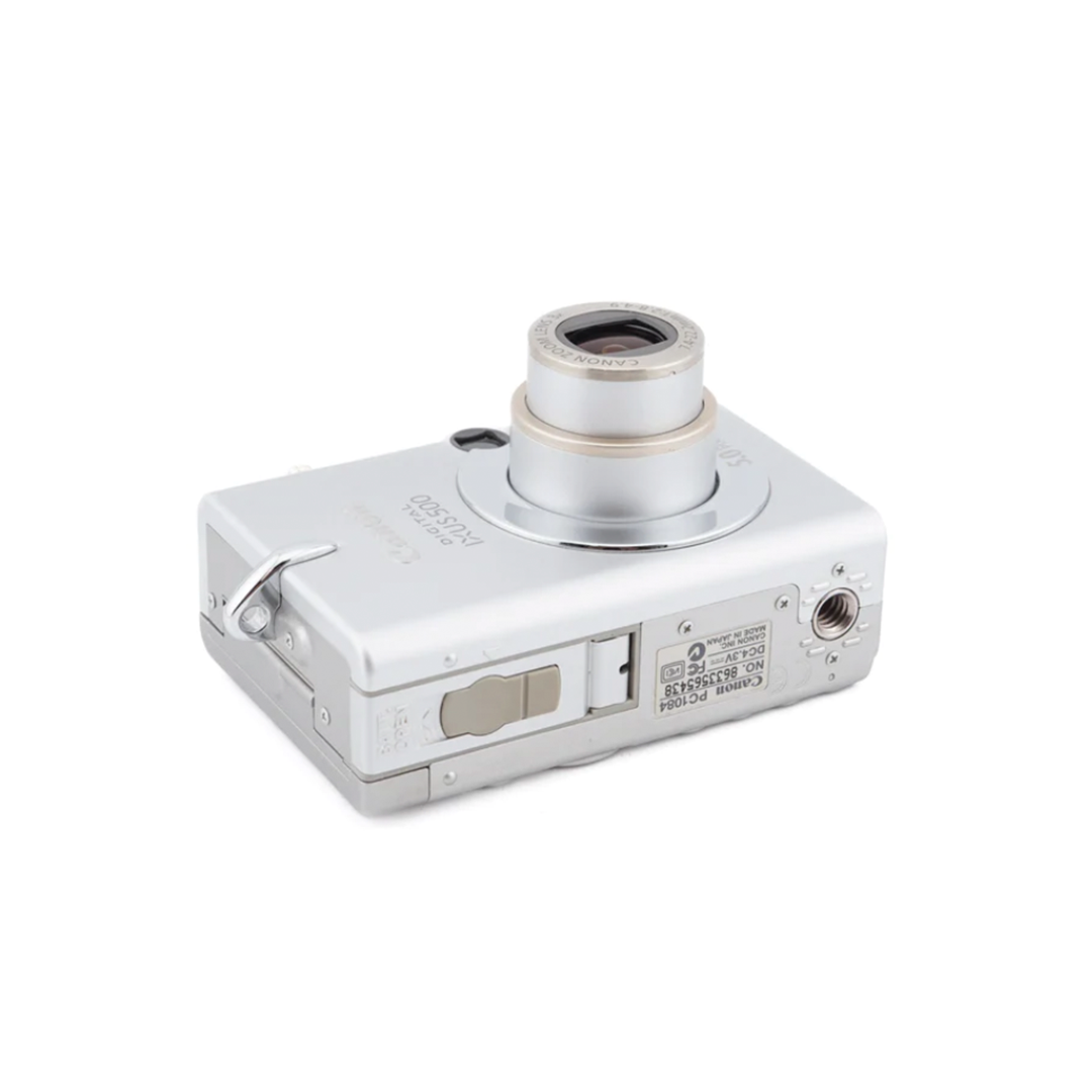 Canon IXUS 500 - Vintage Digital Camera