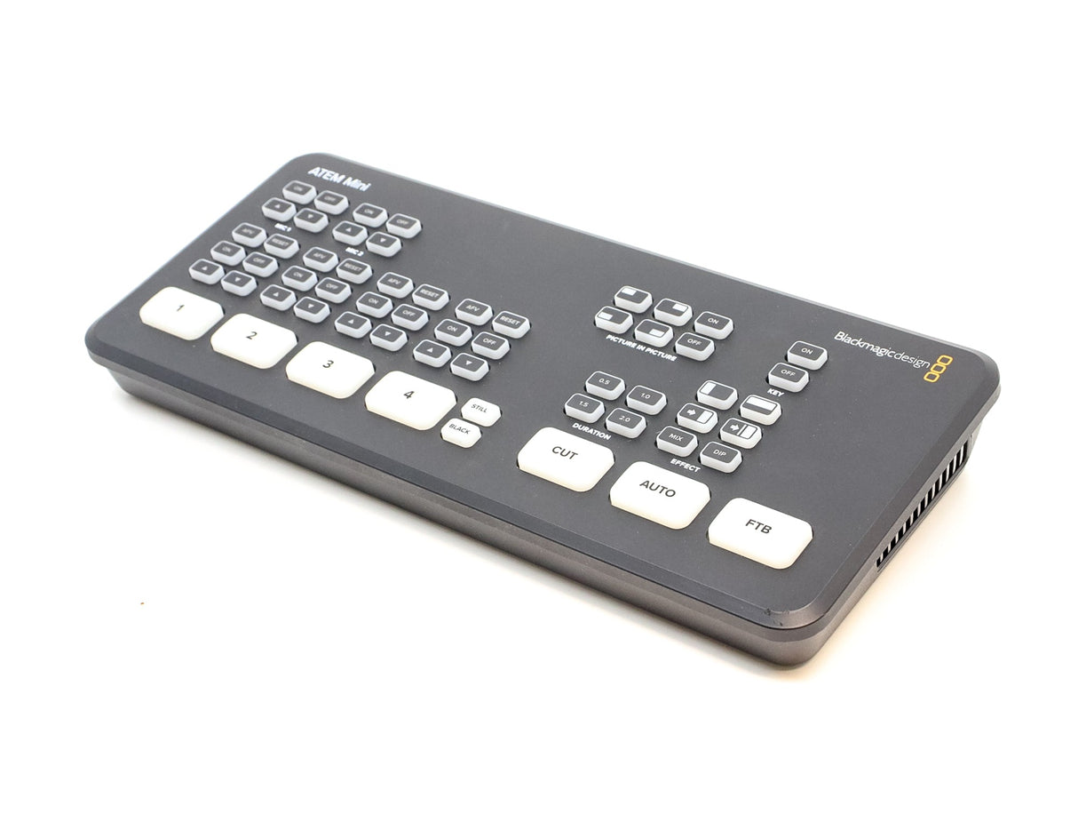 Blackmagic Design ATEM Mini - segunda mano - excelente estado - foto principal - SKU 3788270 - Camera Market