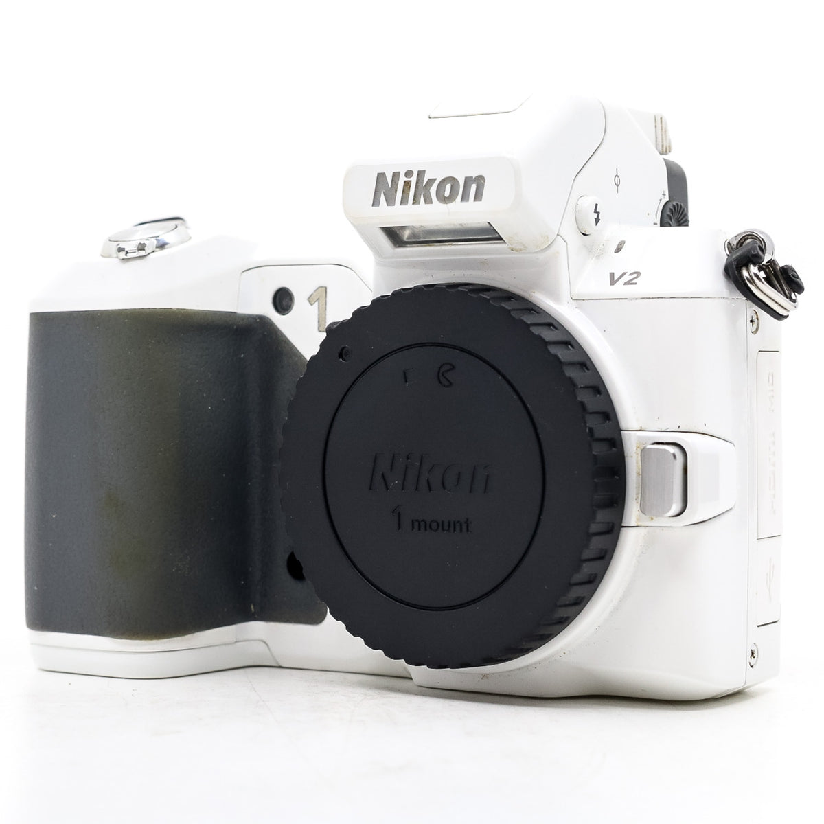 Discover the versatility of the Nikon V2 Camera Market 📸