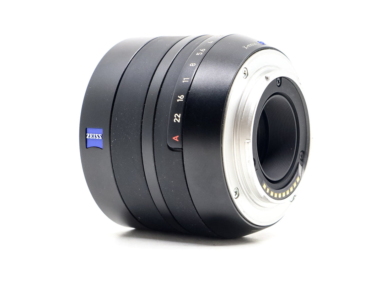 ZEISS Touit 32mm f/1.8 - Fujifilm X Fit