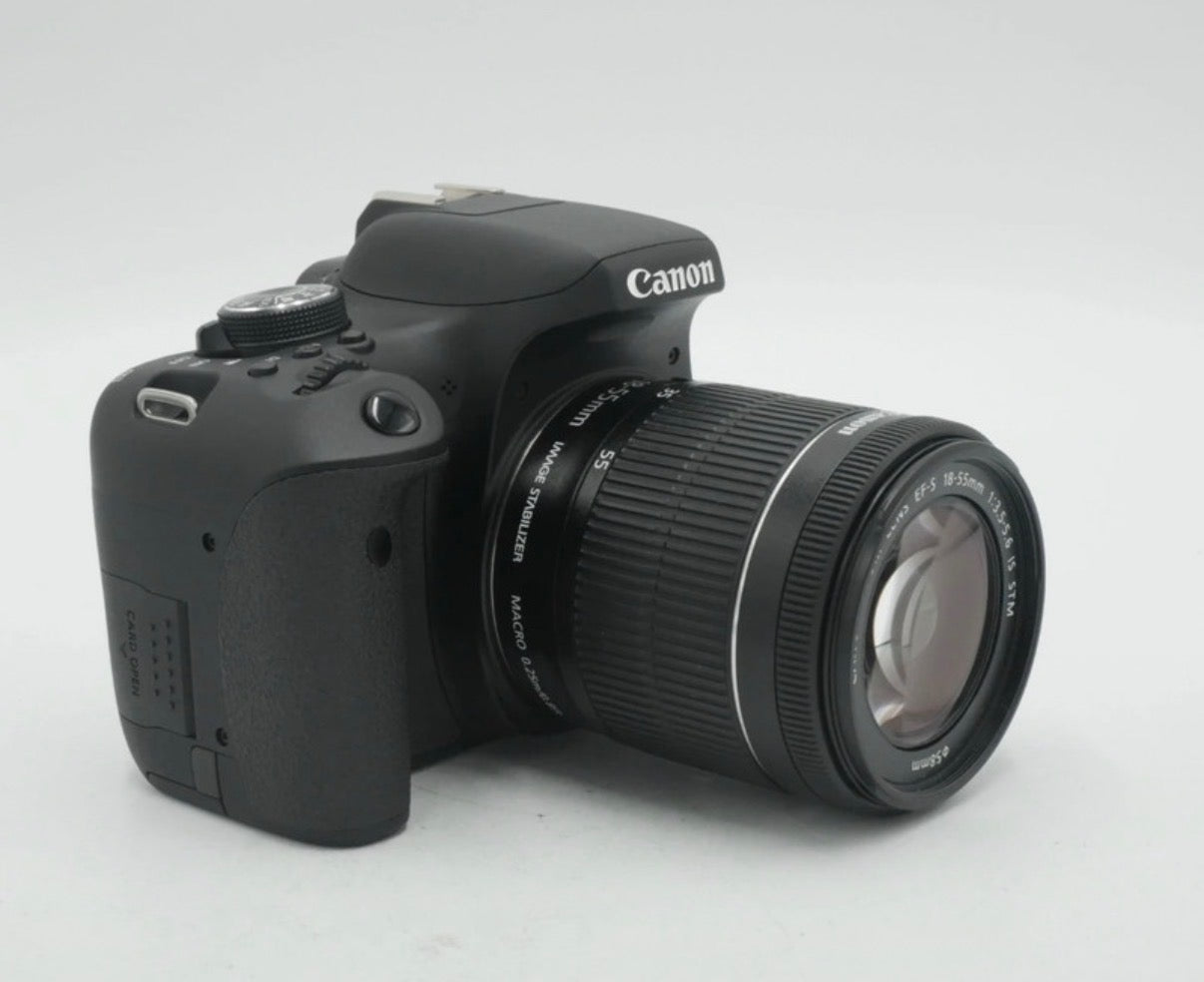 Canon Canon EOS 750D6ba2a12c-1a87-43f4-8568-3063ac6fe169
