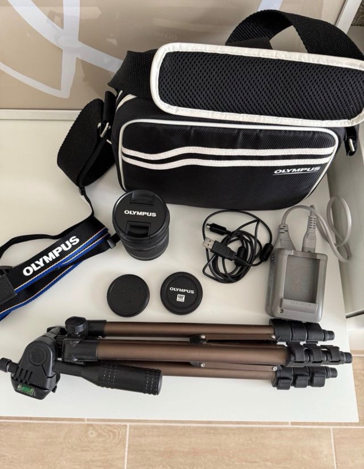 OlympusOLYMPUS OMD EM10 Mark II d7ed9ef6-2958-4f1e-a87e-abe051cdfa0b