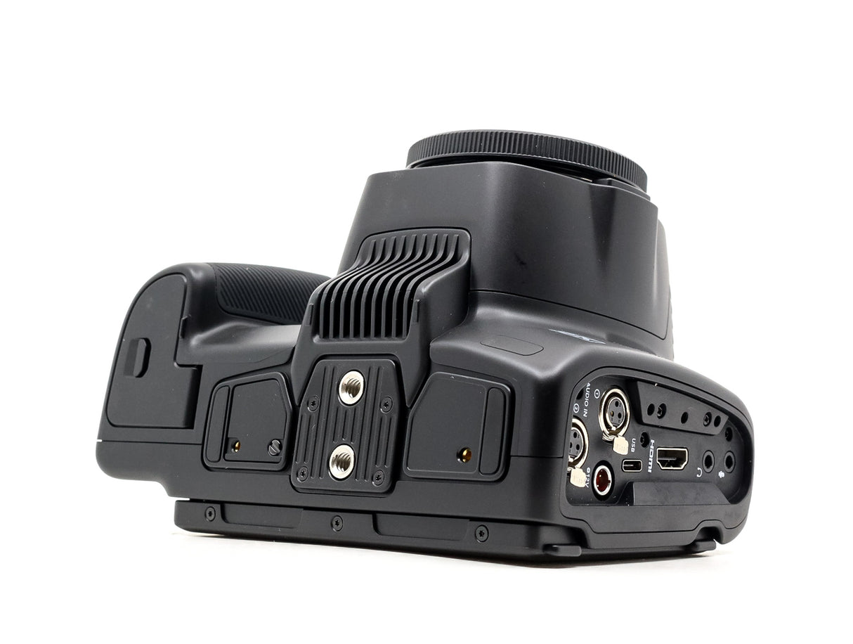 Blackmagic Design Pocket Cinema Camera 6K Pro - Canon EF Fit