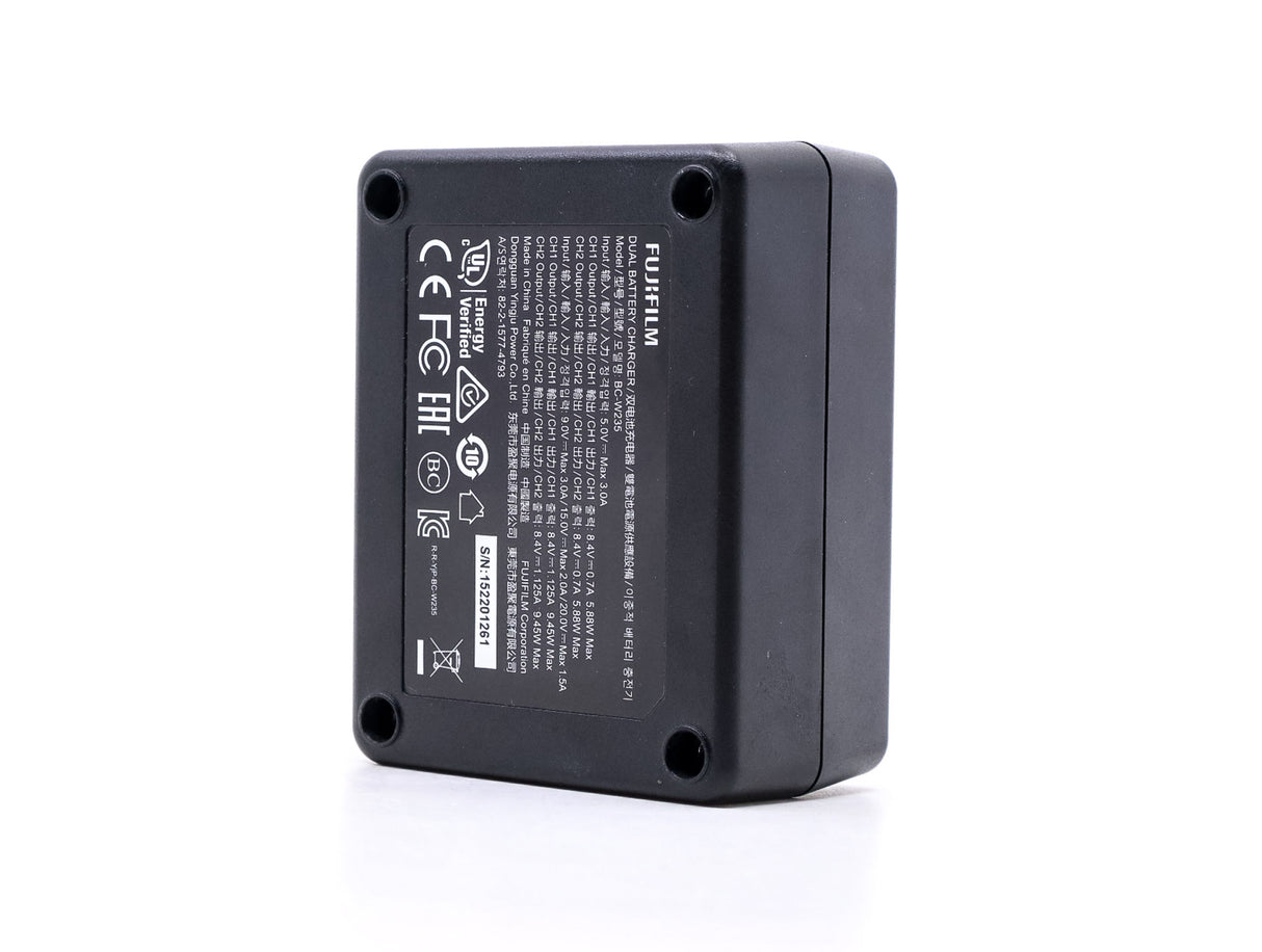 Caricabatterie doppio Fujifilm BC-W235