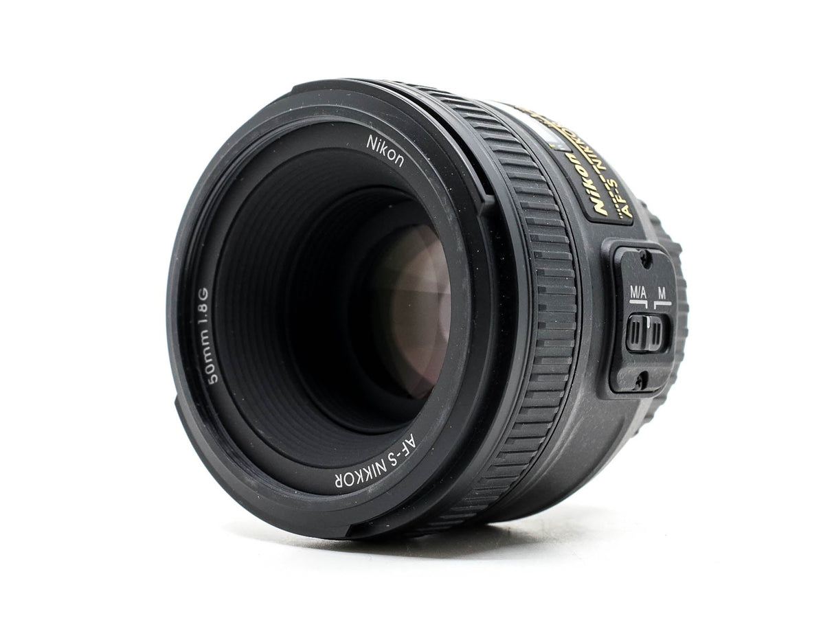 Nikon AF-S Nikkor 50mm f/1.8G - segunda mano - excelente estado - detalle 2 de 3 - SKU 3769701 - Camera Market