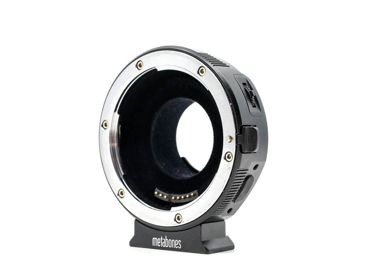 Adattatore intelligente Metabones da Canon EF a Micro Quattro Terzi