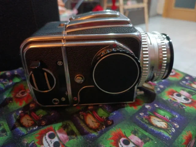 hasselblad500c753260a5-d056-4652-af28-7186d9b59b59