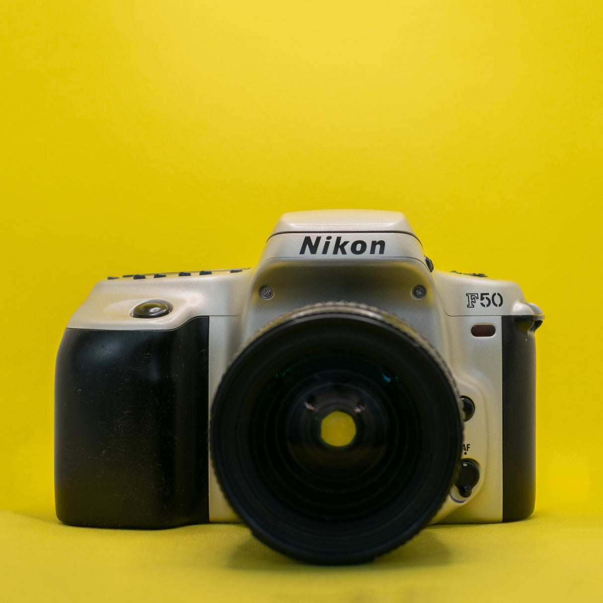 Nikon F50 - Fotocamera classica reflex 35 mm