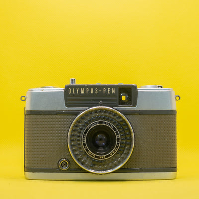 Olympus PEN EE-2 - Half Frame 35mm Camera