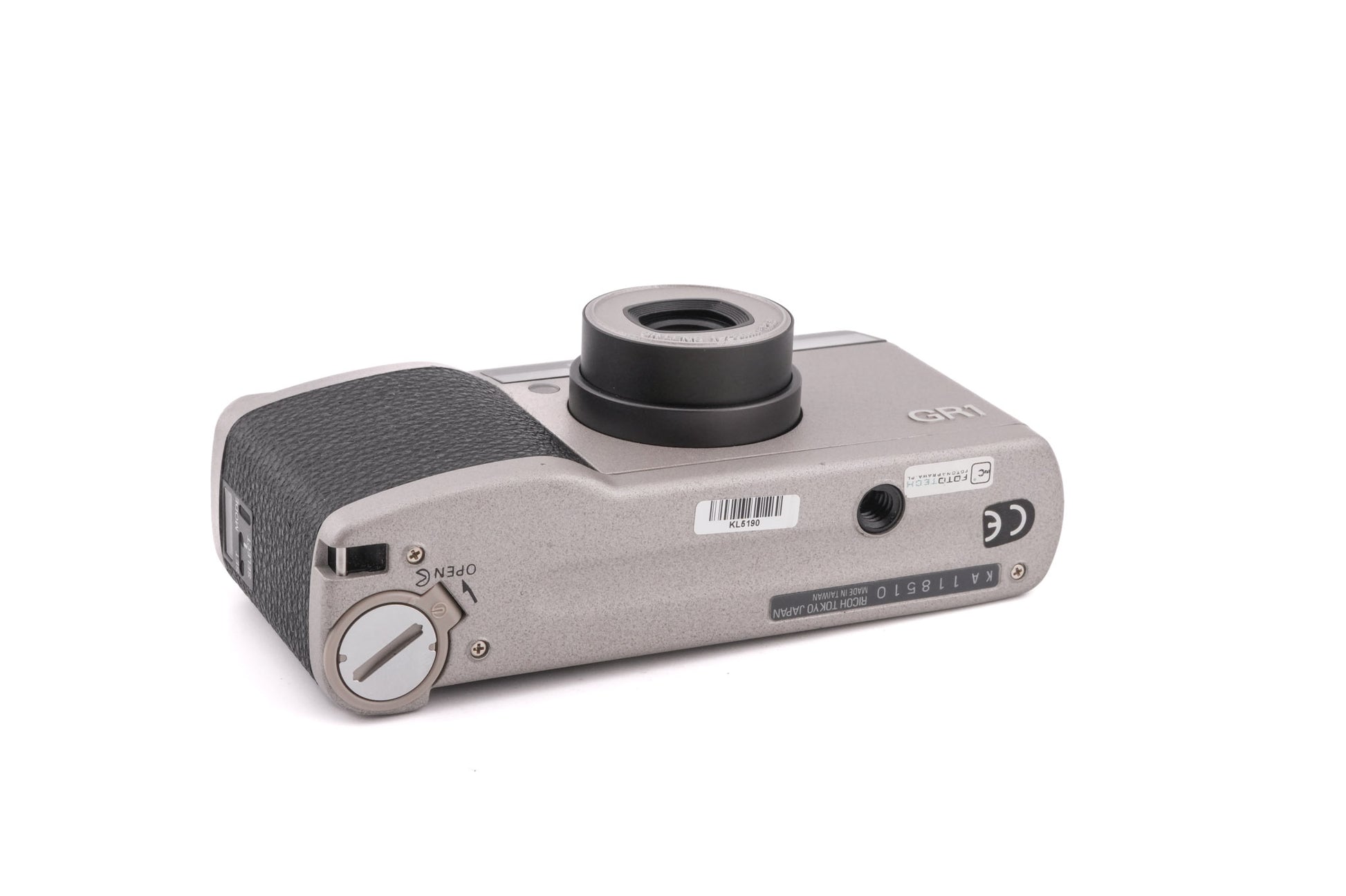 Ricoh GR1 – Camera Market