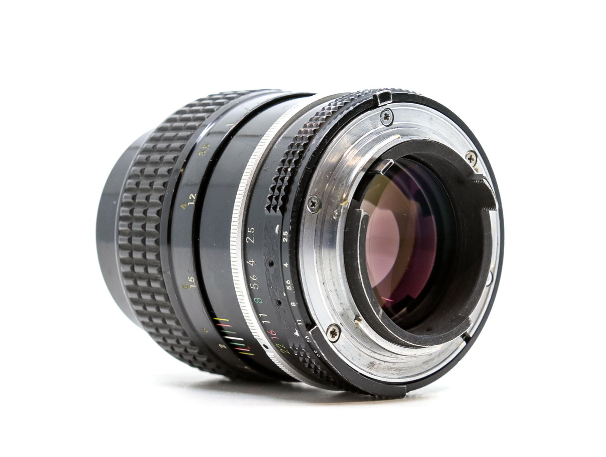 Nikon Ai Nikkor 105mm f/2.5