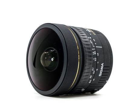 Sigma 8mm f/3.5 EX DG Fisheye - Sigma SA Fit