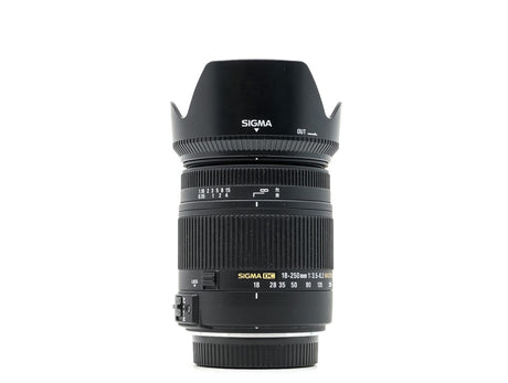 Sigma 18-250mm f/3.5-6.3 DC Macro HSM - Pentax fit