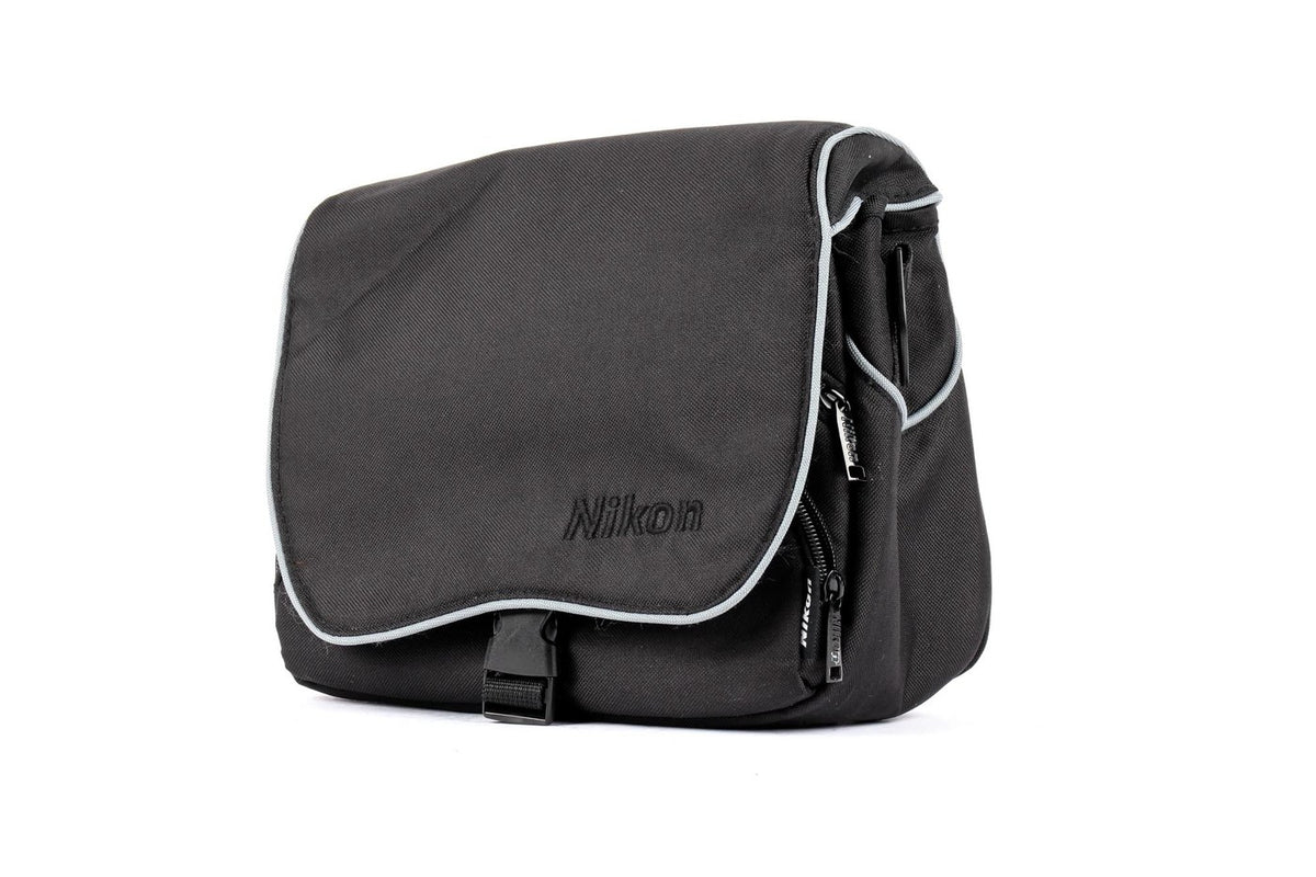 Nikon CF-EU04 Camera Bag · imagen principal