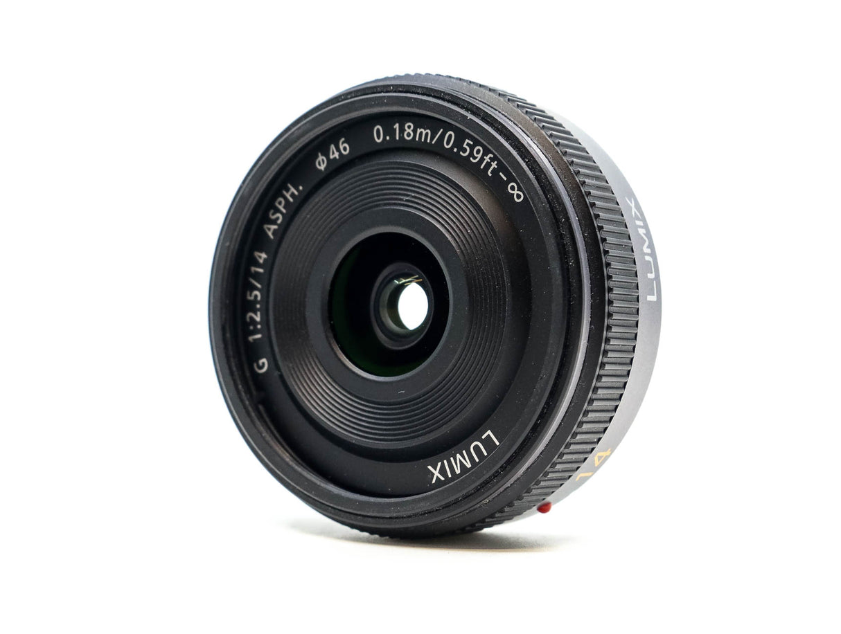 Panasonic Lumix G 14mm f/2.5 II ASPH