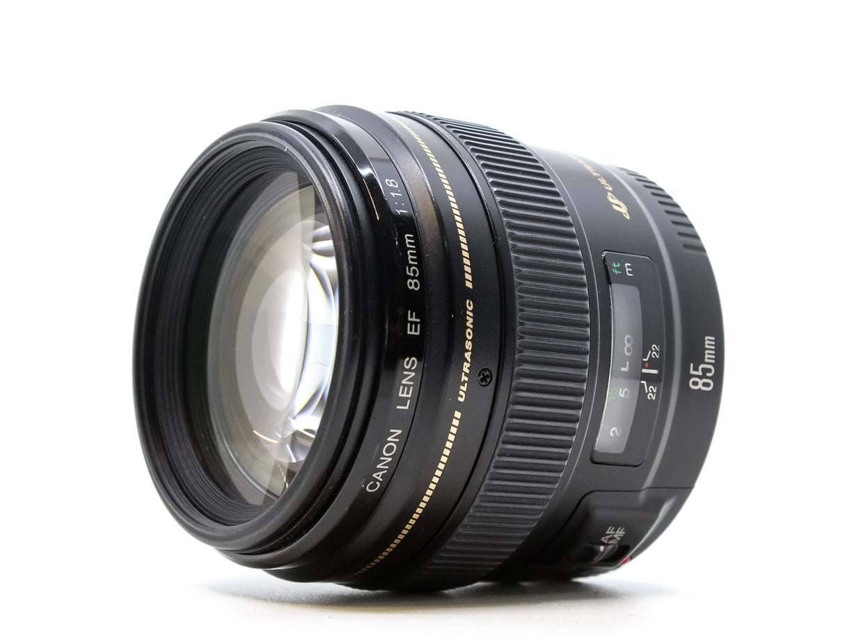 Canon EF 85mm f/1.8 USM