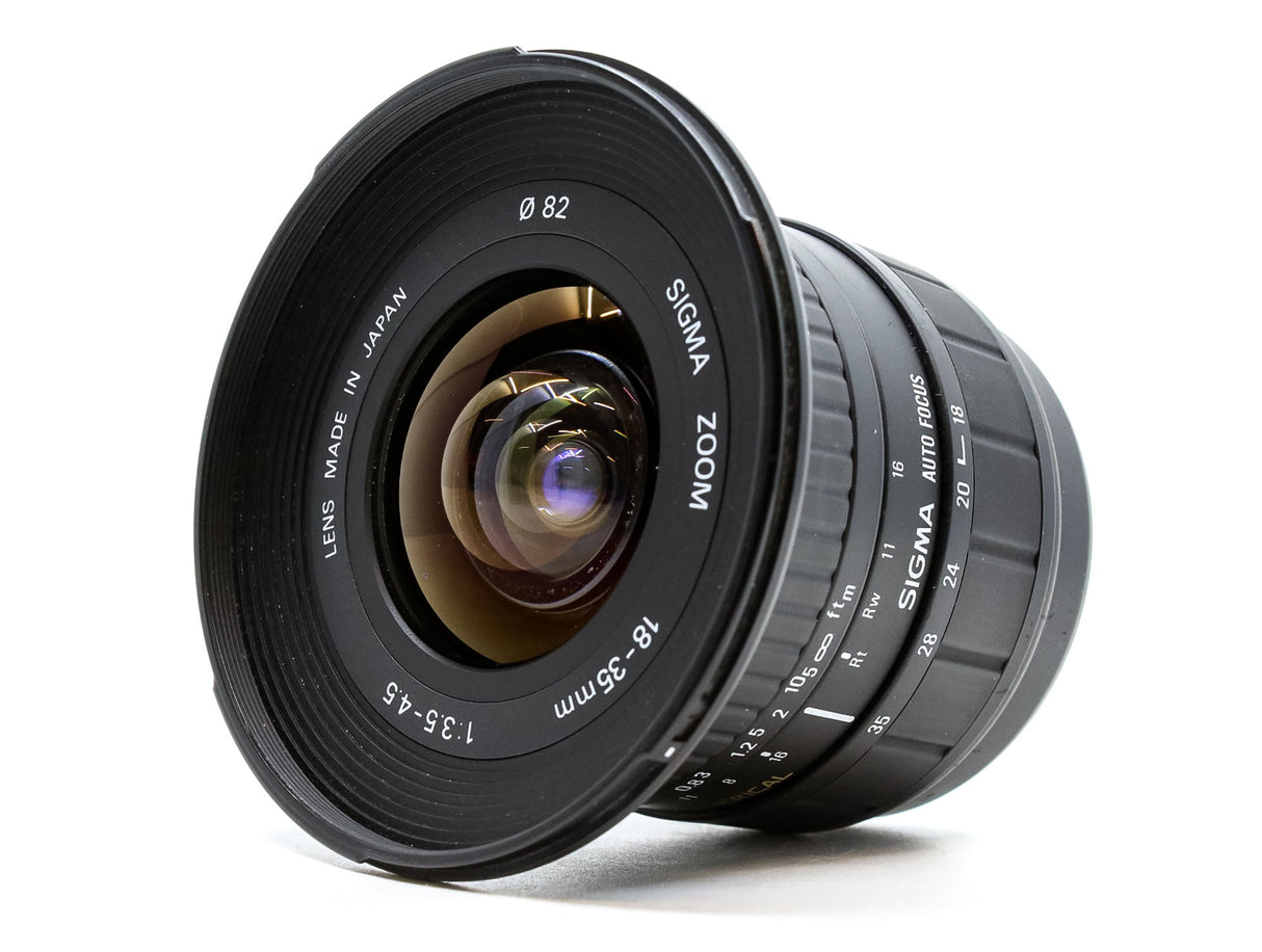 Sigma 18-35mm f/3.5-4.5 Aspherical - Sony A Fit