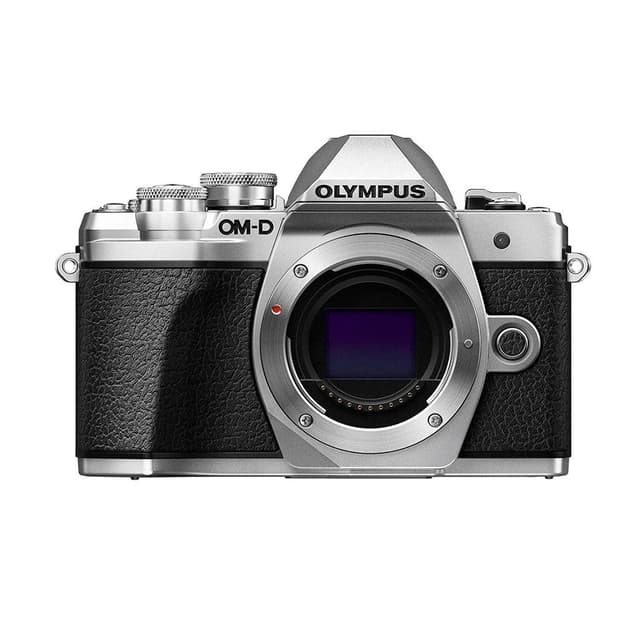 OM-D E-M10 III - Silver/Black + Olympus M.Zuiko Digital 14-42 mm f/3.5-5.6 II R f/3.5-5.6 · imagen principal