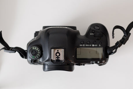 canoneos 5d mark iva33c5a44-9ddb-481e-ae36-7c916643bbab