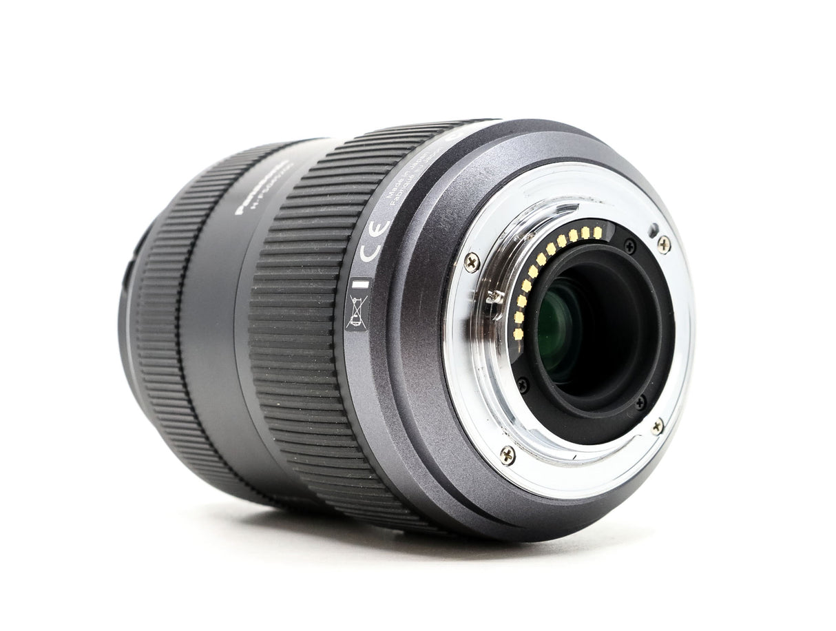 Panasonic Lumix G Vario 45-200mm f/4-5.6 Mega O.I.S.