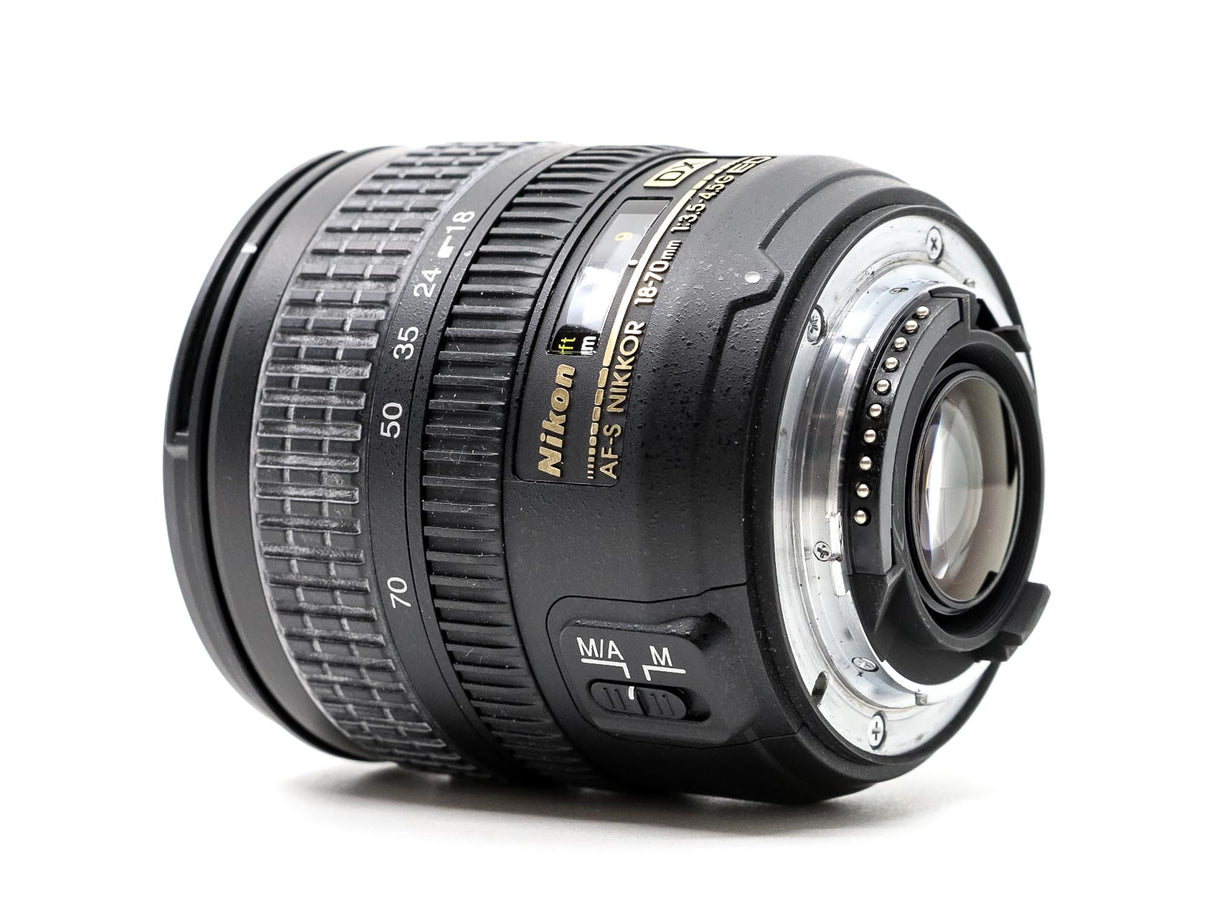 Nikon AF-S DX Nikkor 18-70mm f/3.5-4.5G IF-ED