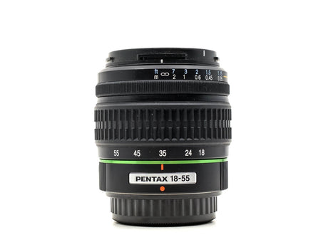 Pentax SMC Pentax-DA 18-55mm F/3.5-5.6 AL - segunda mano - excelente estado - foto principal - SKU 3729212 - Camera Market