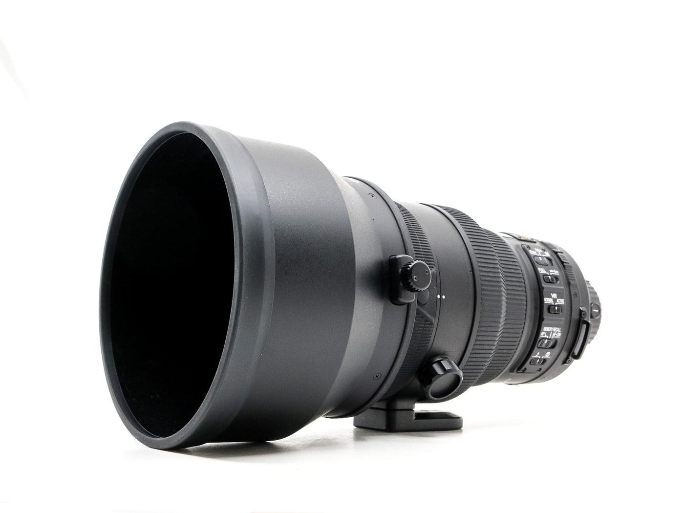 Nikon AF-S Nikkor 200mm f/2G ED VR II · imagen principal