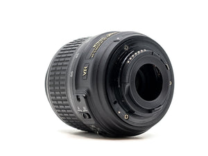 Nikon AF-S DX Nikkor 18-55mm f/3.5-5.6G VR