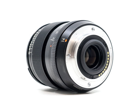 Fujifilm XF 14mm f/2.8 R - segunda mano - excelente estado - detalle 3 de 3 - SKU 3670923 - Camera Market