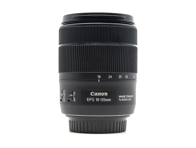 Canon EF-S 18-135mm f/3.5-5.6 IS USM - segunda mano - excelente estado - foto principal - SKU 3797111 - Camera Market