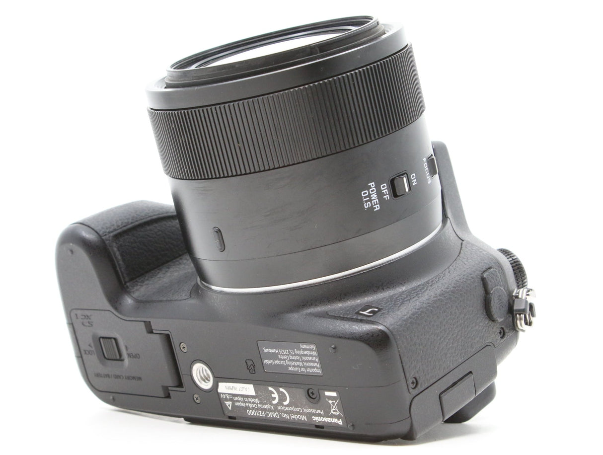 Panasonic Lumix DMC-FZ1000 - segunda mano - excelente estado - detalle 2 de 4 - SKU 3794499 - Camera Market