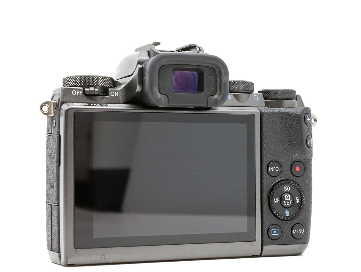 Canon EOS M5 - segunda mano - excelente estado - detalle 3 de 4 - SKU 3731805 - Camera Market