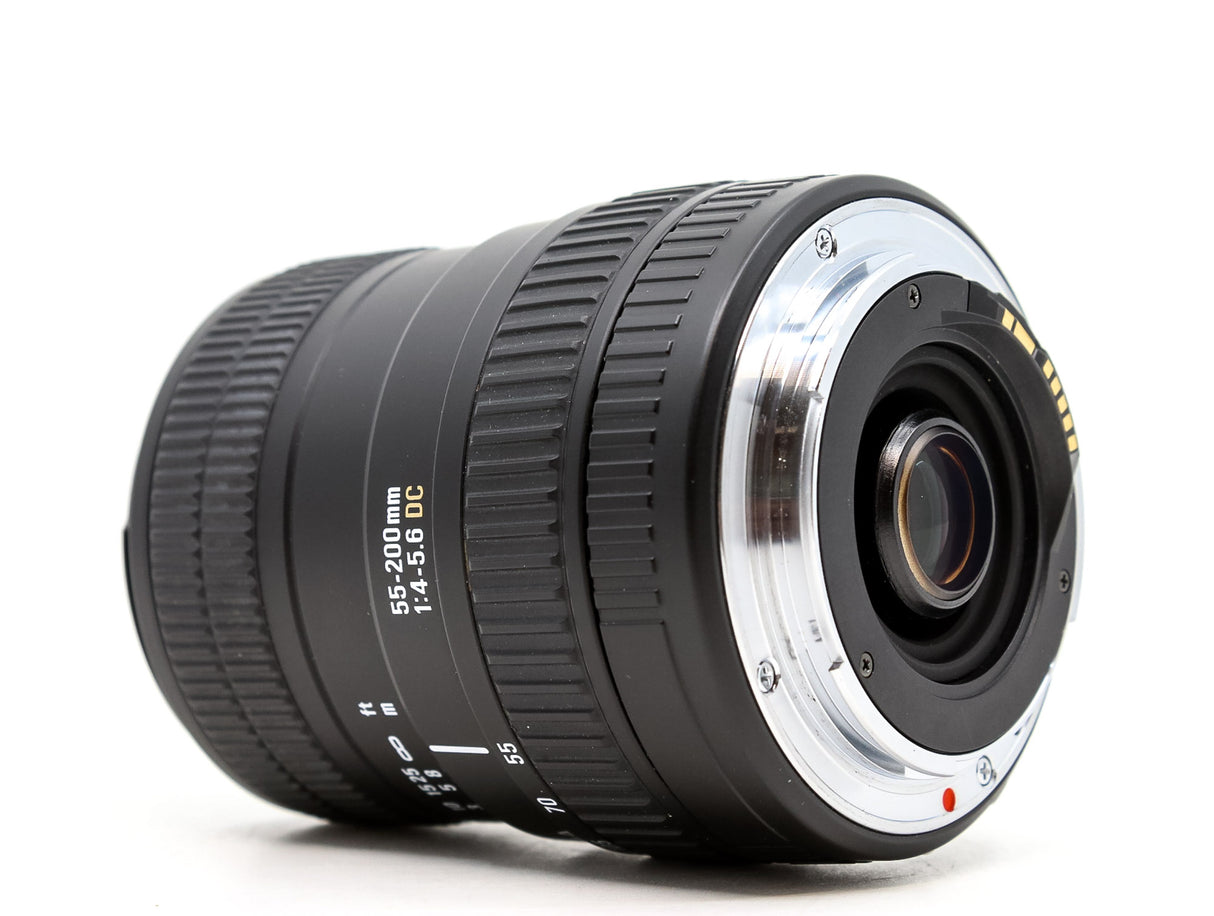 Sigma 55-200mm f/4-5.6 DC - Canon EF-S Fit