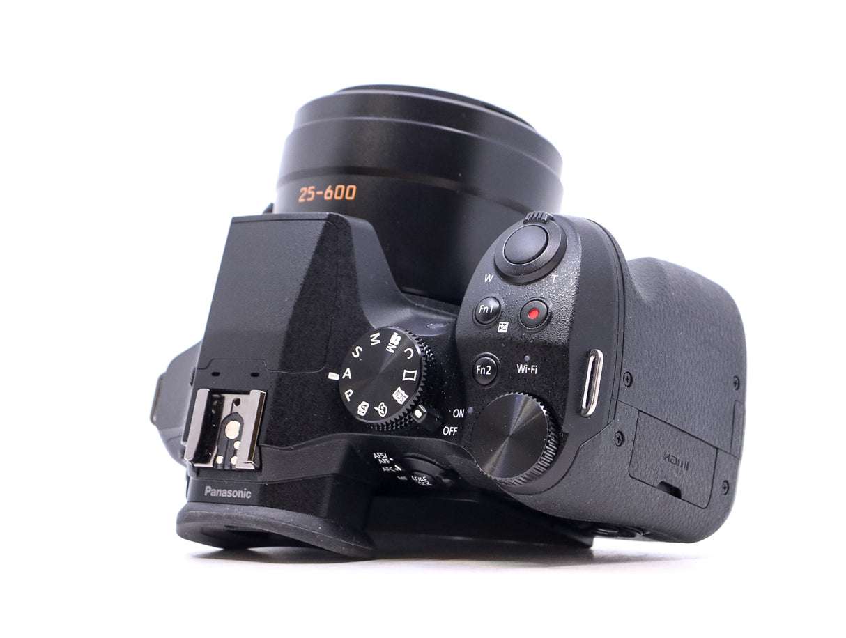 Discover the Panasonic Lumix DMC-FZ300 camera at Camera Market 📷