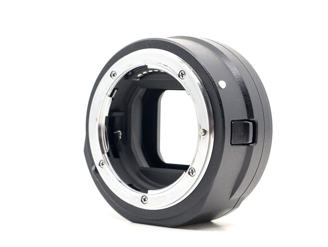 Nikon FTZ II Mount Adapter - segunda mano - excelente estado - foto principal - SKU 3778325 - Camera Market