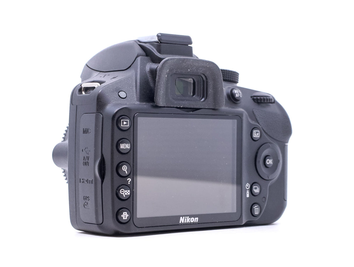 Nikon D3200 - segunda mano - excelente estado - detalle 3 de 4 - SKU 3787602 - Camera Market