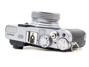 Fujifilm X20 - segunda mano - excelente estado - detalle 3 de 4 - SKU 3788195 - Camera Market