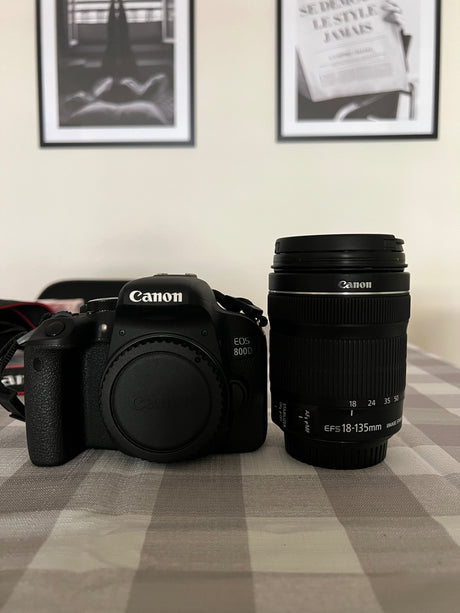 Canon Canon EOS 800Df16ecdf4-91a2-4611-8741-6a8be1c8cc51