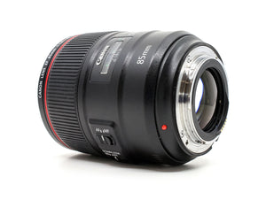 Canon EF 85mm f/1.4 L IS USM