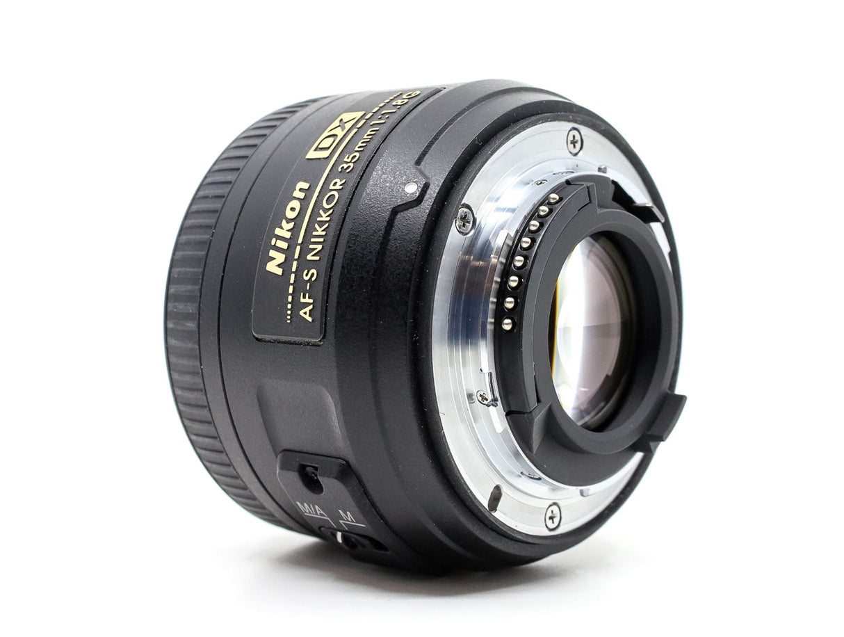 Nikon AF-S DX Nikkor 35mm f/1.8G - segunda mano - excelente estado - detalle 3 de 3 - SKU 3788236 - Camera Market