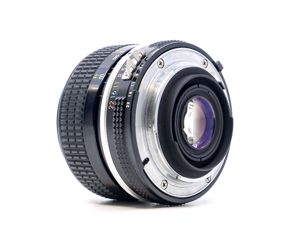 Nikon Ai Nikkor 28mm