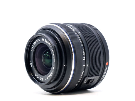 Olympus M.Zuiko Digital ED 14-42mm f/3.5-5.6 II R MSC - segunda mano - excelente estado - detalle 2 de 3 - SKU 3791010 - Came