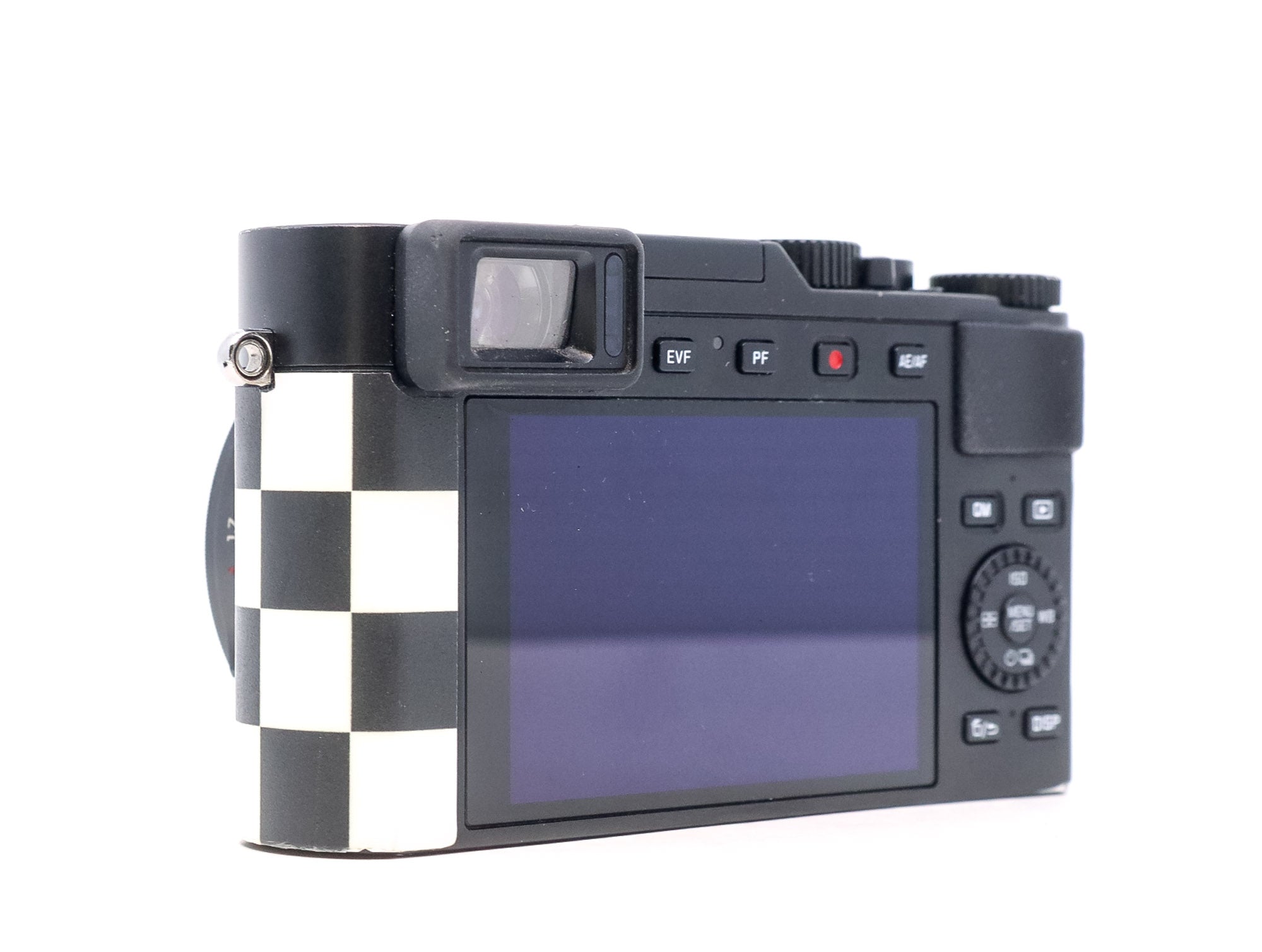 Discover the incredible features of the Leica D-LUX 7 Vans x Ray