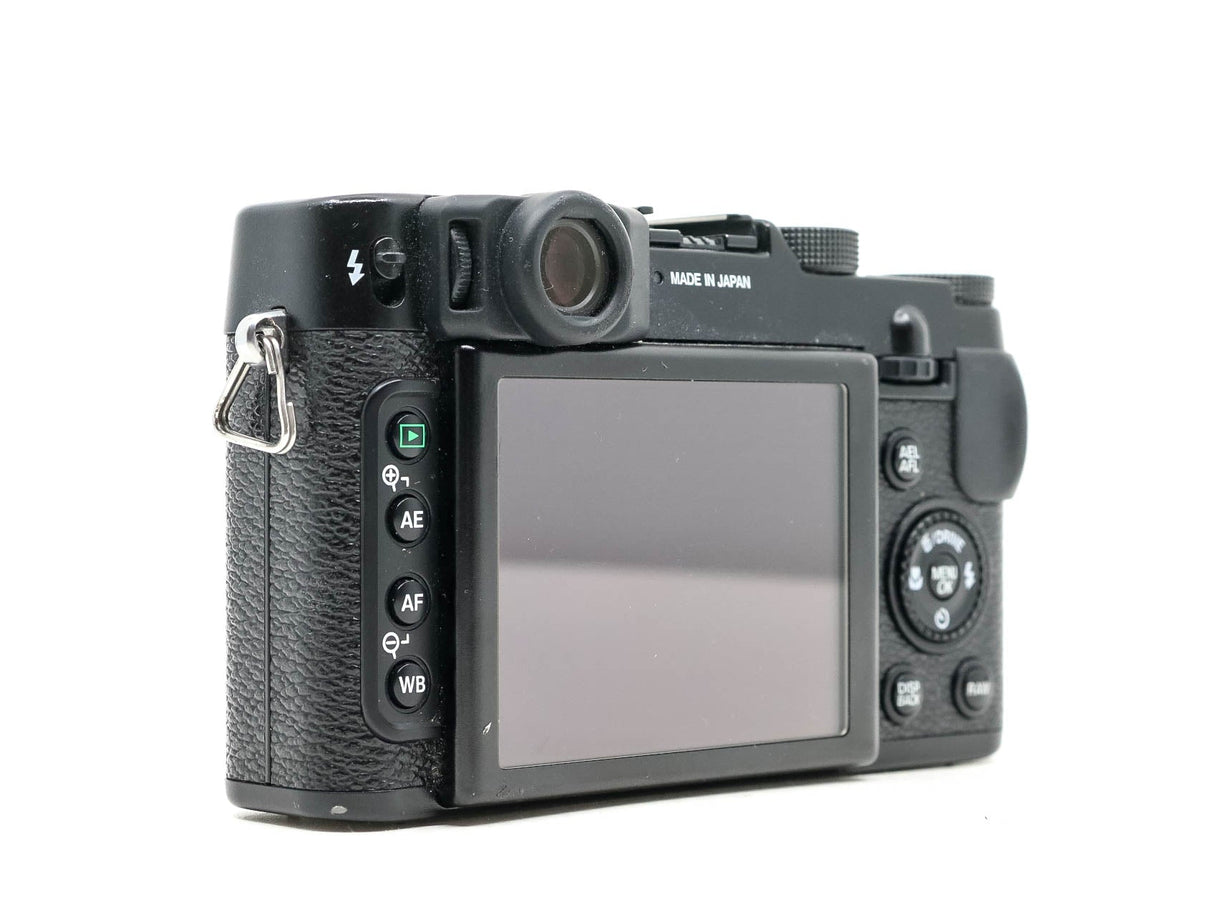 Fujifilm X10 - segunda mano - excelente estado - detalle 4 de 4 - SKU 3712239 - Camera Market