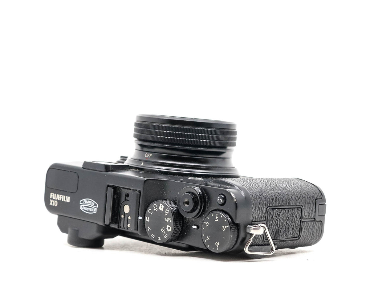 Fujifilm X10 - segunda mano - excelente estado - detalle 3 de 4 - SKU 3711995 - Camera Market