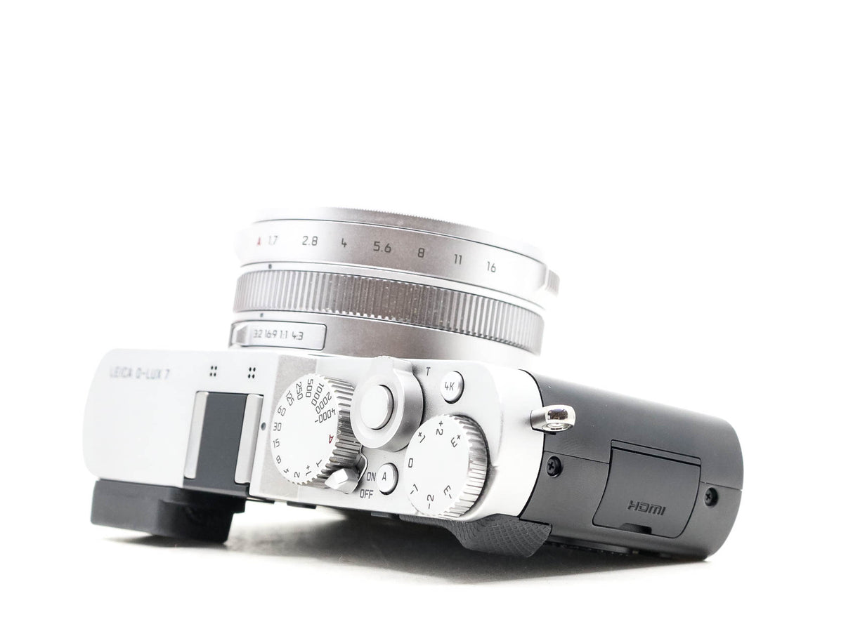 Leica D-LUX 7