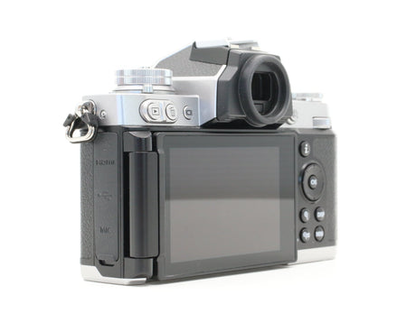 Nikon Z fc - segunda mano - excelente estado - detalle 4 de 4 - SKU 3781380 - Camera Market