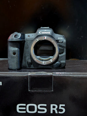 CanonR5a392cdfd-004c-4808-9ee7-d66552eb1a47
